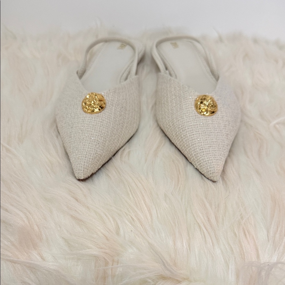 Zara Cream Mules with Gold Detail - Picture 2 of 7